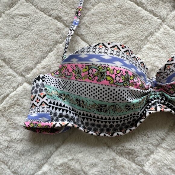 Victoria's Secret | Foil Aztec Southwest Flirt Bandeau Bikini Top | Size 36B - Picture 3 of 11